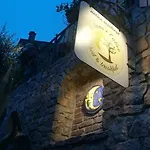 La Luna E L'ulivo Antica Bed & Breakfast