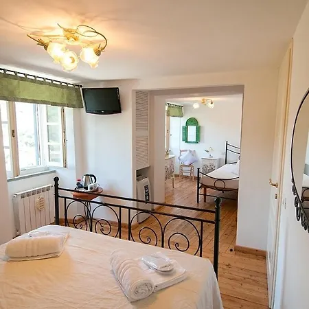 La Luna E L'ulivo Antica Bed & Breakfast *